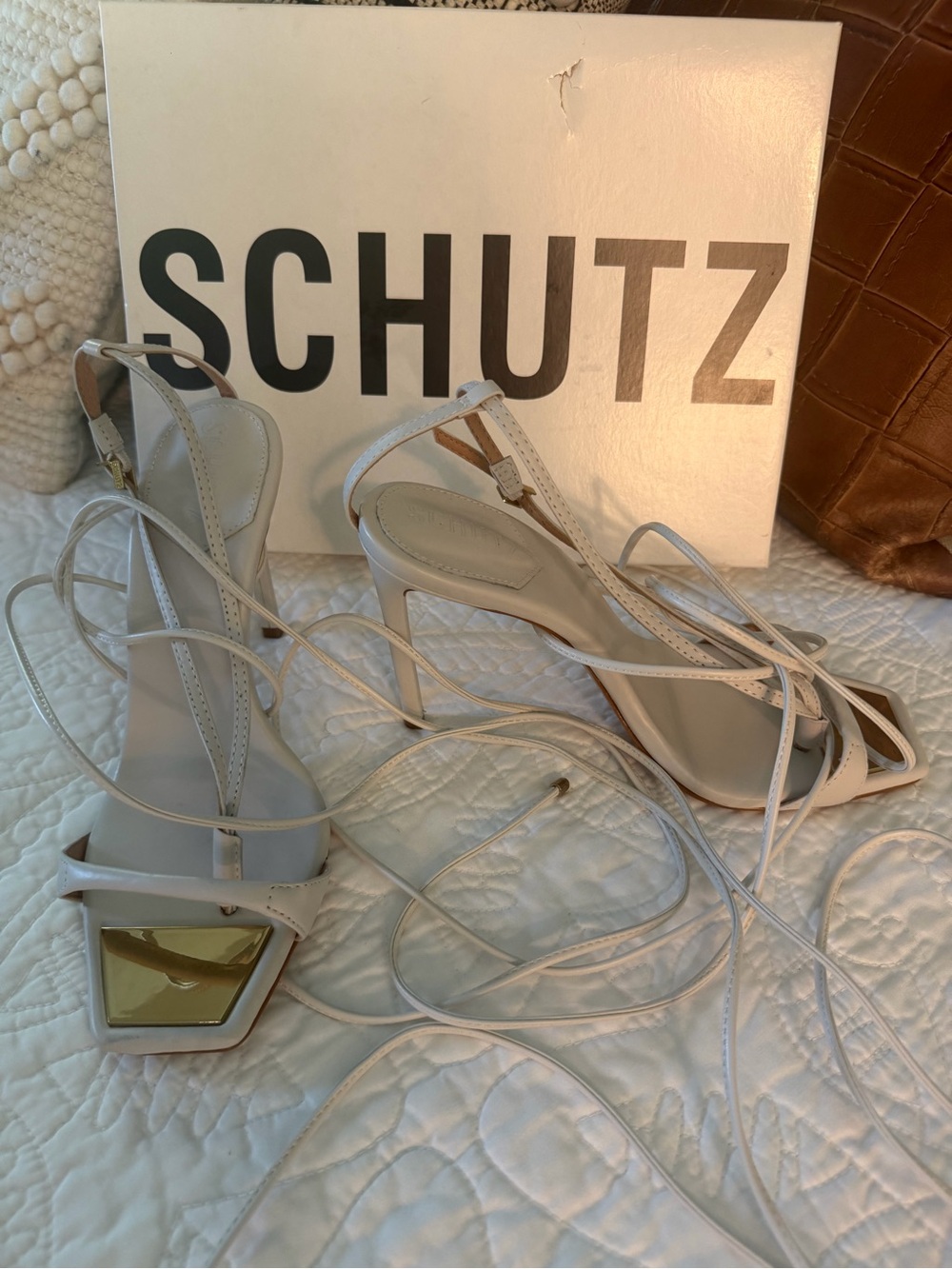 SCHUTZ Pearl/Ivory Vikki Lace-Up Stiletto Sandals with Gold Accent sz 8.5